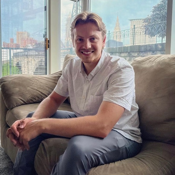 Meet your Posher, Matthew - Picture 1 of 1